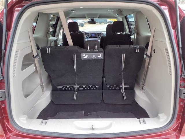 2017 chrysler pacifica lx