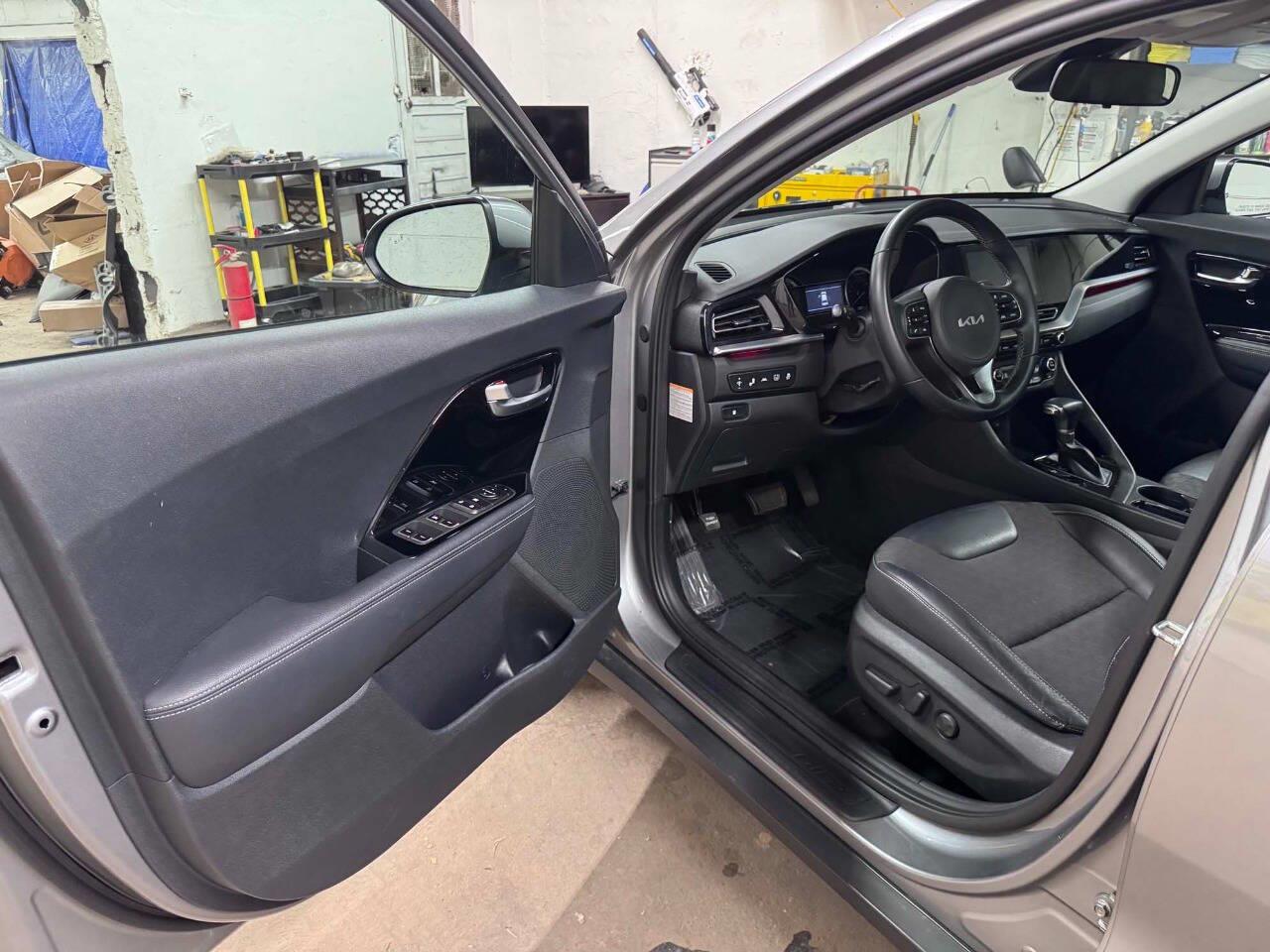 2022 kia niro