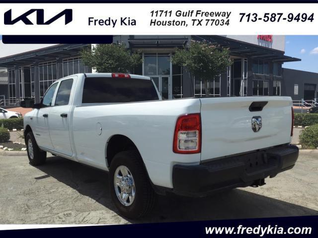2022 ram 2500 tradesman crew cab 4x2 8' box