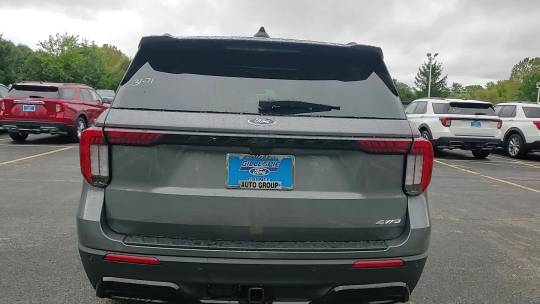 2025 Ford Explorer