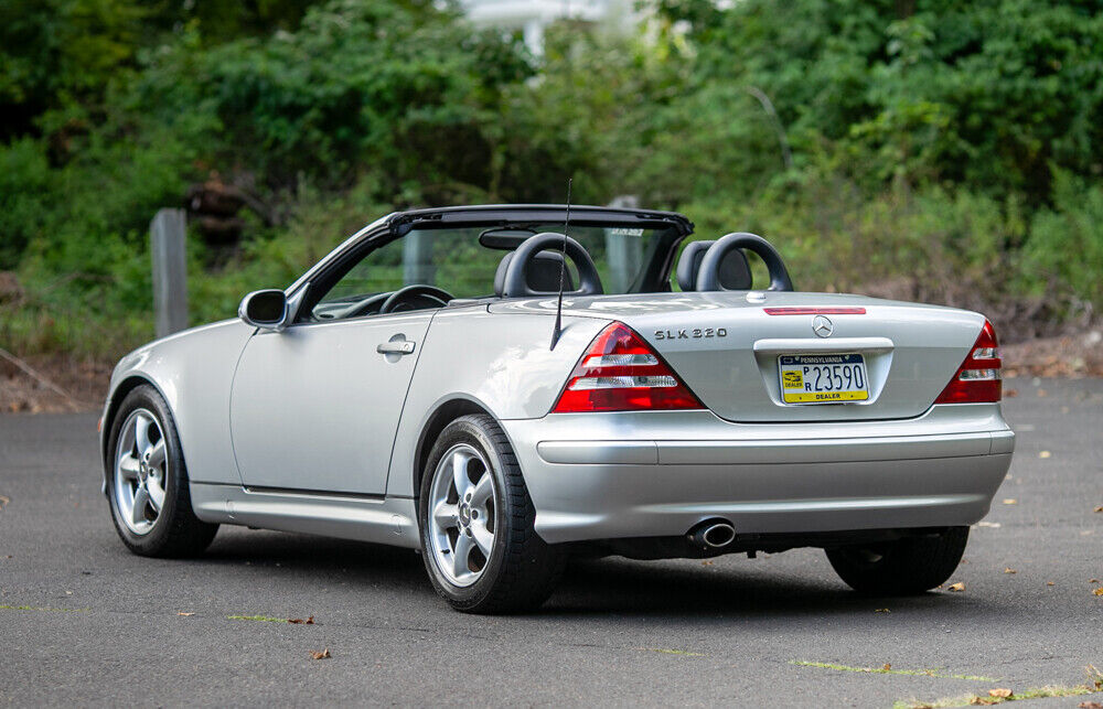2001 mercedes-benz slk-class slk320 1 owner 22k mi southern serviced carfax!