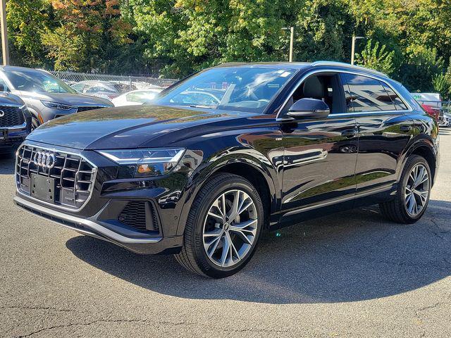 2021 audi q8 55 premium plus