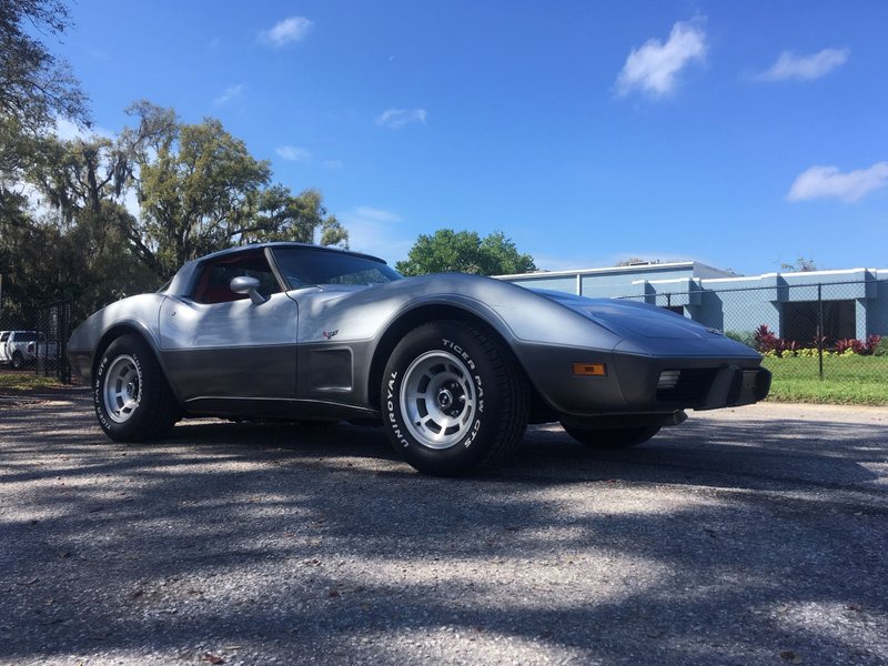 chevrolet corvette t-top coupe