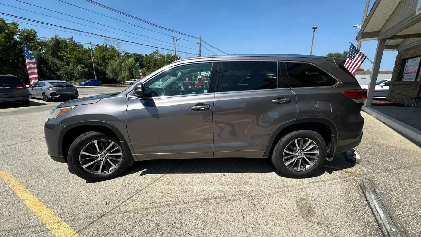 2018 toyota highlander xle