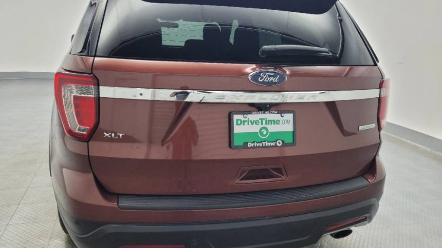 2018 ford explorer xlt