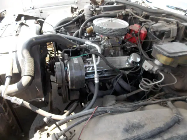 1983 chevrolet caprice classic 4dr sedan automatic. v8 -305 cid