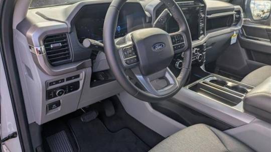2024 Ford F-150 302a mid
