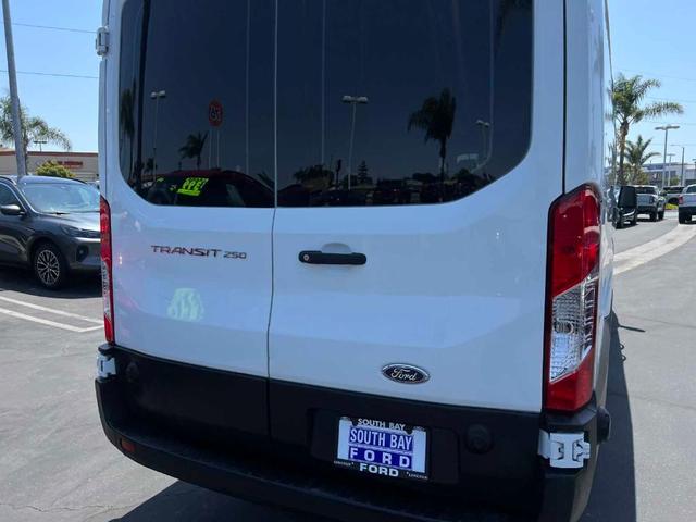 2019 ford transit-250 base