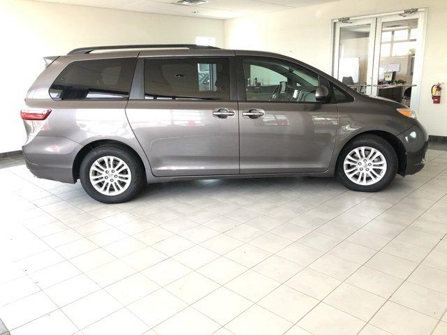 certified 2016 toyota sienna xle hutchinson, ks 67502 for sale in hutchinson, kansas