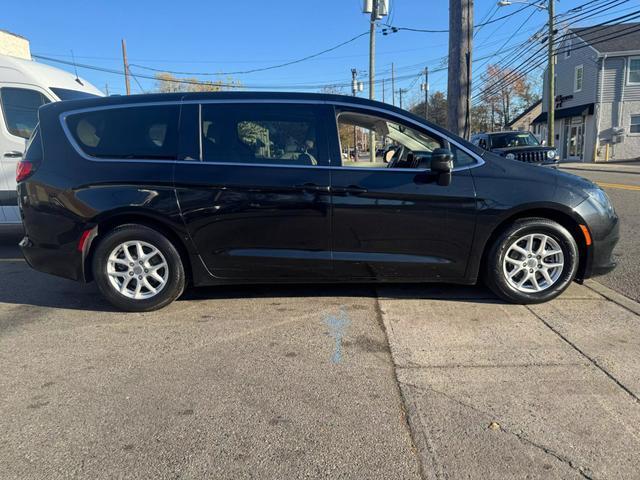 2017 chrysler pacifica touring