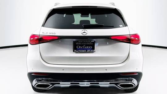 2025 Mercedes-Benz GLC