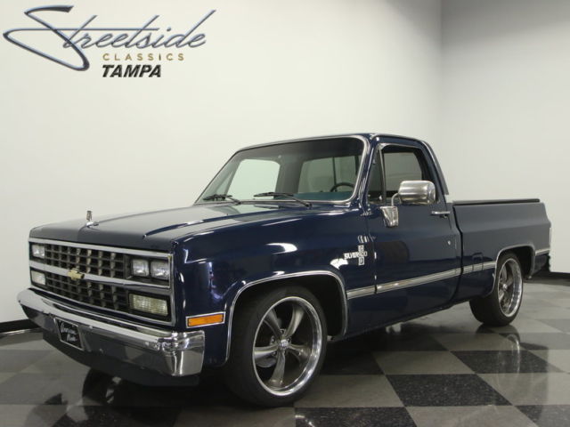 cool custom silverado, 5.0 v8, 700r4, cold r134 ac, nice paint & interior, clean