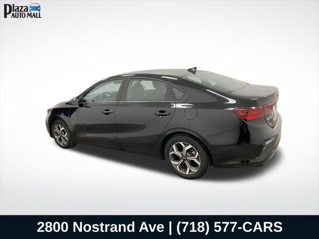 2021 kia forte lxs