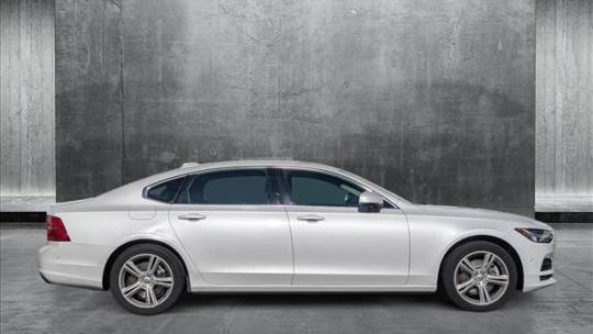 2018 Volvo S90