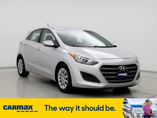 2017 hyundai elantra gt