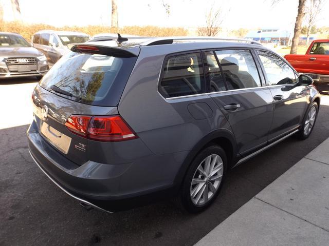 2017 volkswagen golf alltrack tsi se