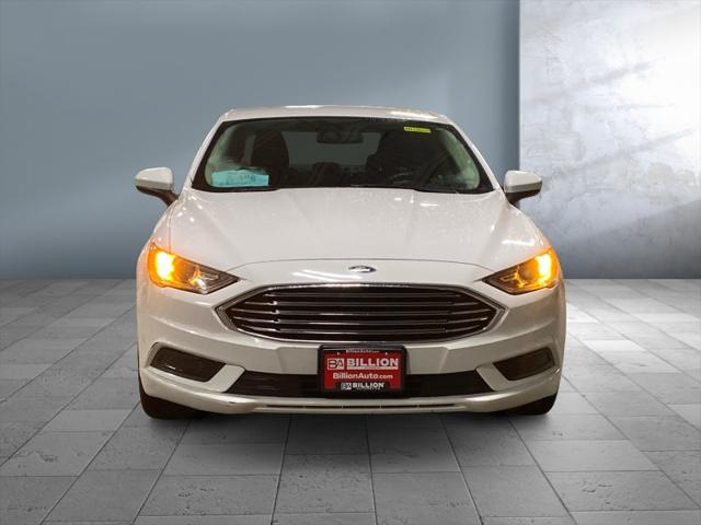 2017 ford fusion se