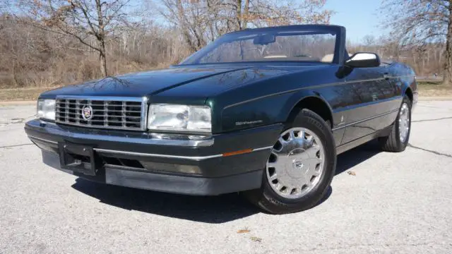 28000 miles northstar v8 $62087 original window sticker sales invoice & title !
