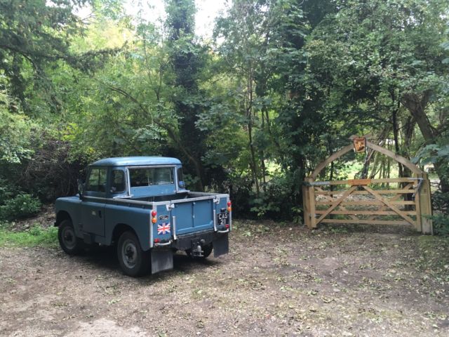 buy my series 2 land rover. visit surrey uk. your two day trip arranged
