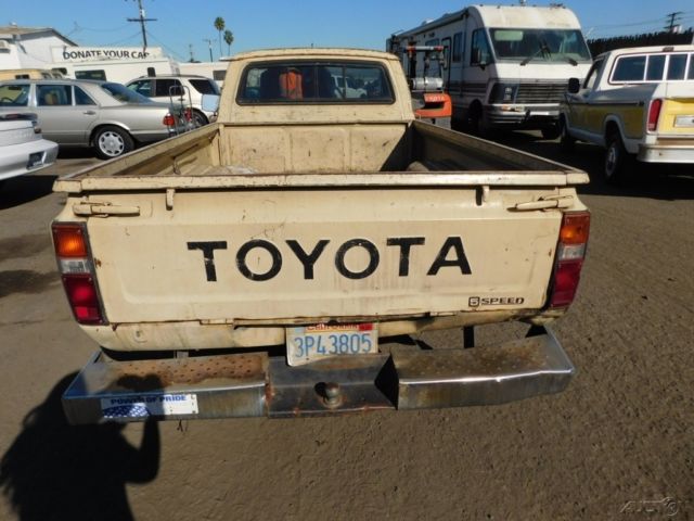 1981 toyota pickup deluxe used 2.4l i4 8v manual no reserve