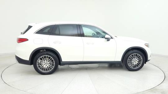 2025 Mercedes-Benz GLC