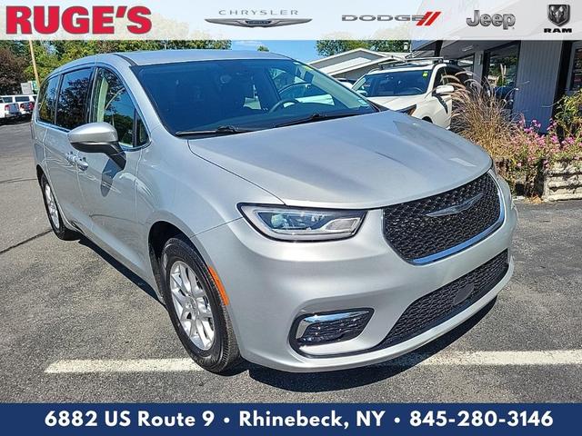 2023 chrysler pacifica touring-l