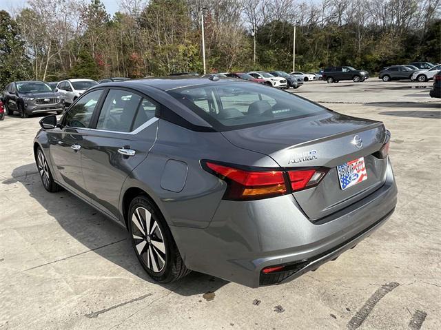 2021 nissan altima 2.5 sv