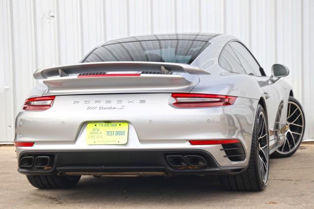 2018 porsche 911 turbo s