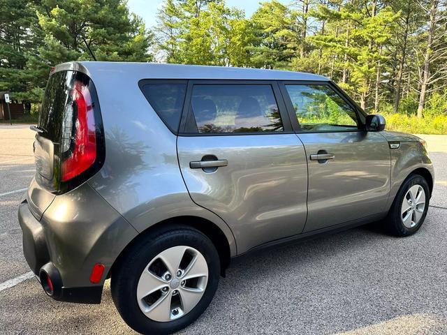 2015 kia soul base