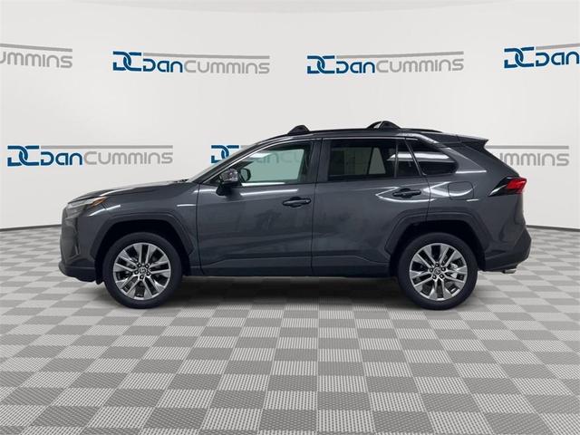2022 toyota rav4 xle premium