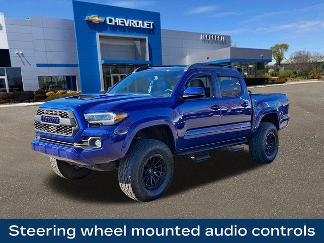 2022 toyota tacoma sr