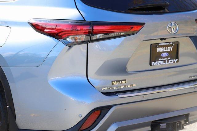 2021 toyota highlander platinum
