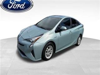 2017 Toyota Prius door 3