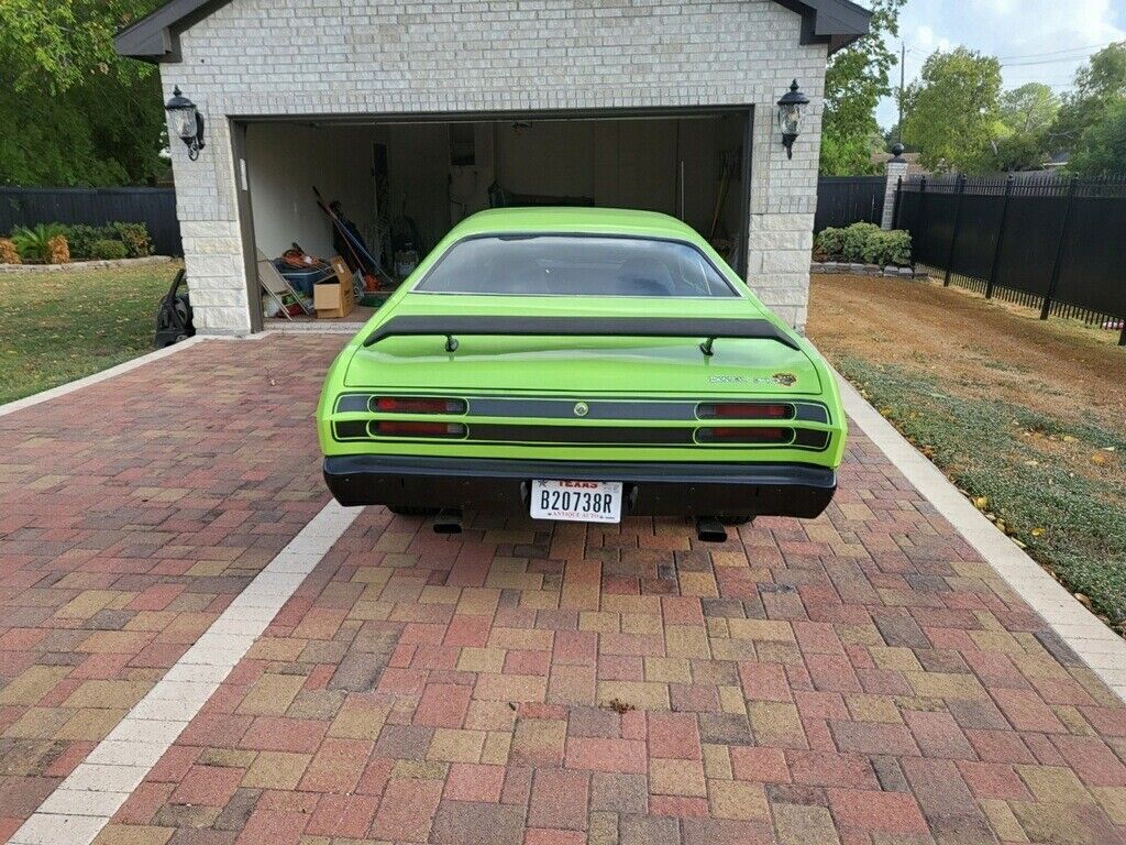 plymouth duster - 360 engine rebuilt, 727 transmission,dana rear end 373 gears