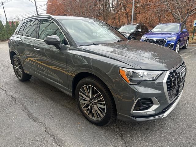 2022 audi q3 premium