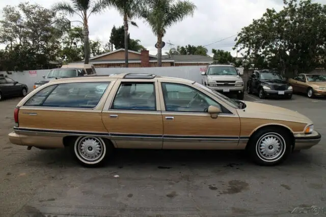 1993 buick roadmaster estate wagon automatic 8 cylinder no reserve