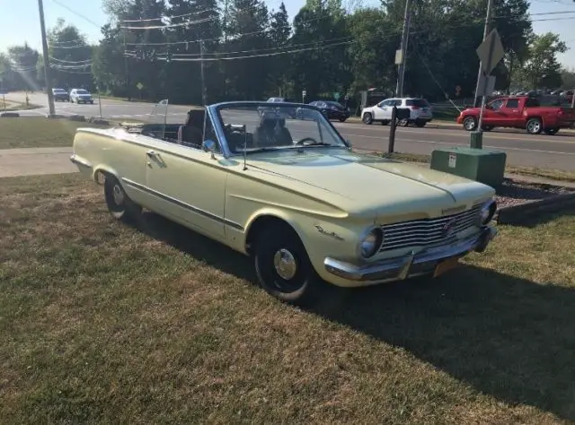 1964 plymouth valiant convertible ( 1964 not a 1965 )