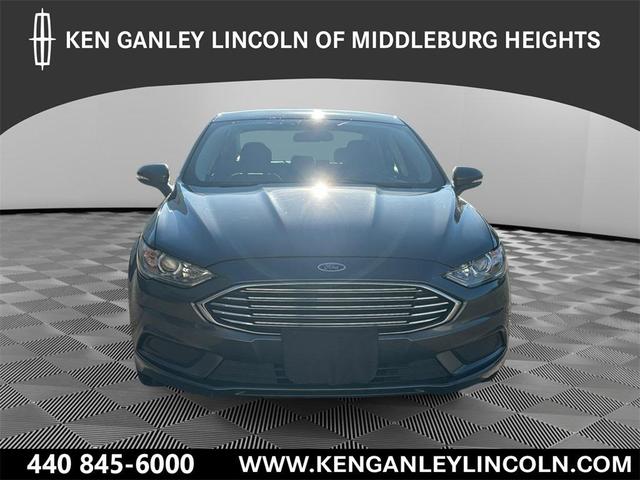 2017 ford fusion se