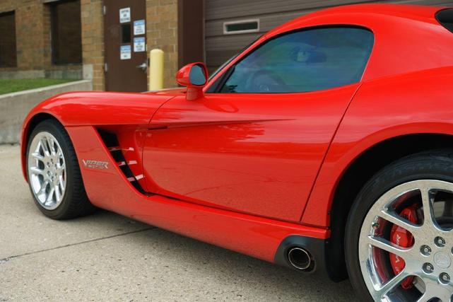 2006 dodge viper srt-10