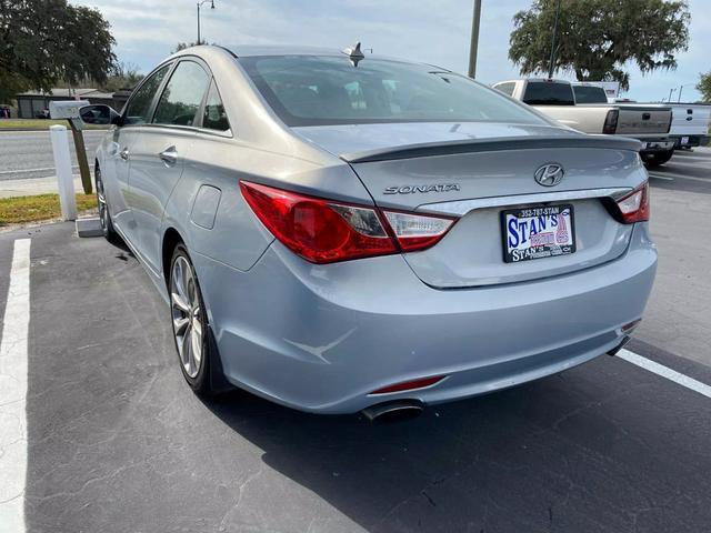 2013 hyundai sonata se