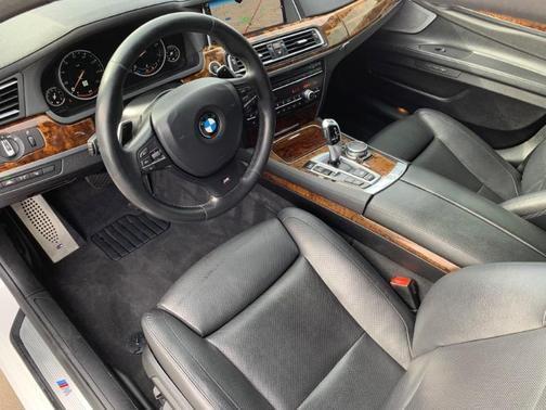 2015 bmw 740 in co bluffs, iowa