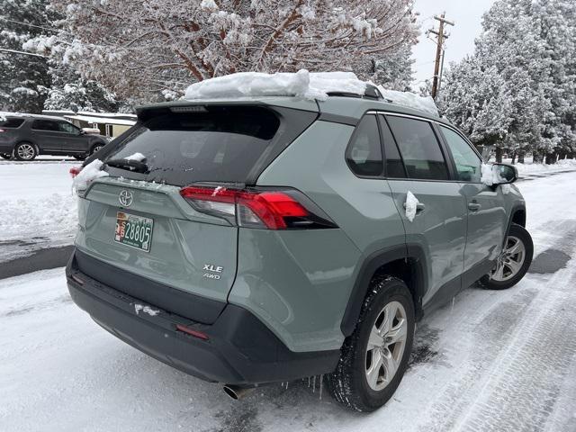 2021 toyota rav4 xle