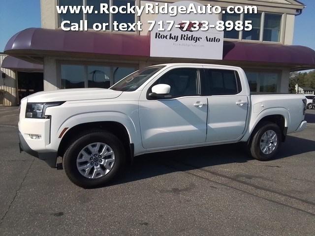 2022 nissan frontier sv