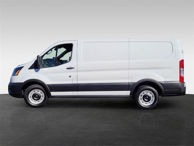 2023 ford transit-150 base