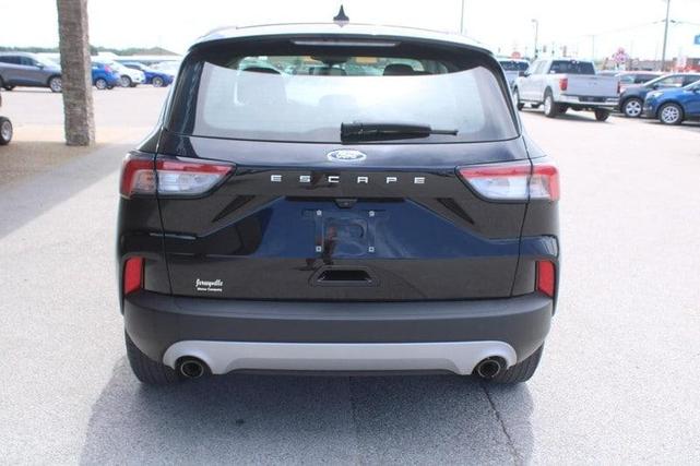 2022 ford escape s