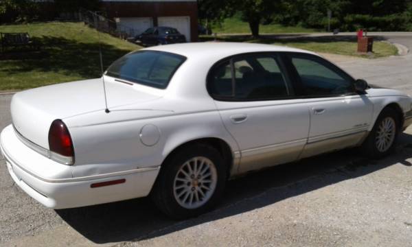 1994 chrysler new yorker lhs 105xxx awsome parts car or repair it