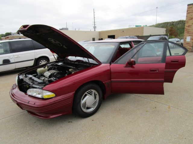 1992 pontiac bonneville sse - 4-door - beautiful original condition - must see