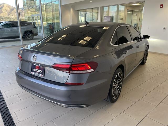 2022 volkswagen passat 2.0t limited edition