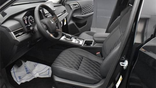 2024 Mitsubishi Outlander