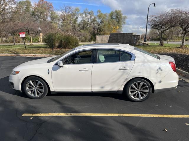 2010 lincoln mks base